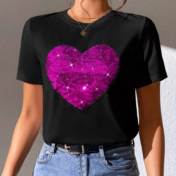 Heart Sequin Round Neck Short Sleeve T-Shirt - Picture 4 of 4
